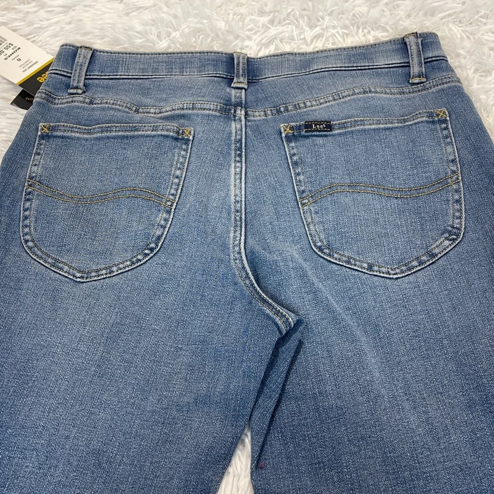 Lee SLIM FIT MID RISE Women's Classic Blue Straight Leg Jeans SIZE 8 PETITE NWT